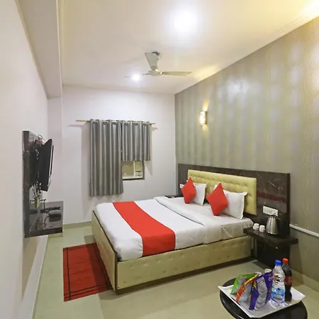 Hotel Samara Near Igi Airport Delhi-3